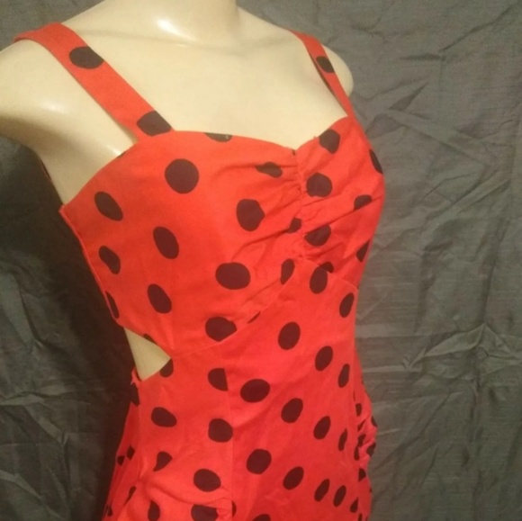 VINTAGE | Red/Black Polka Dotted Dress! - Picture 2 of 8